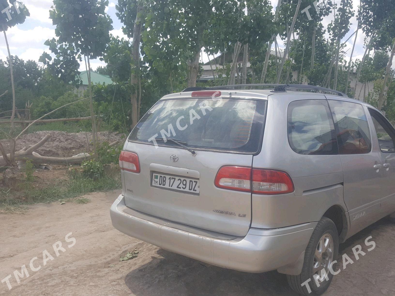Toyota Sienna 2002 - 130 000 TMT - Шабатский этрап - img 5