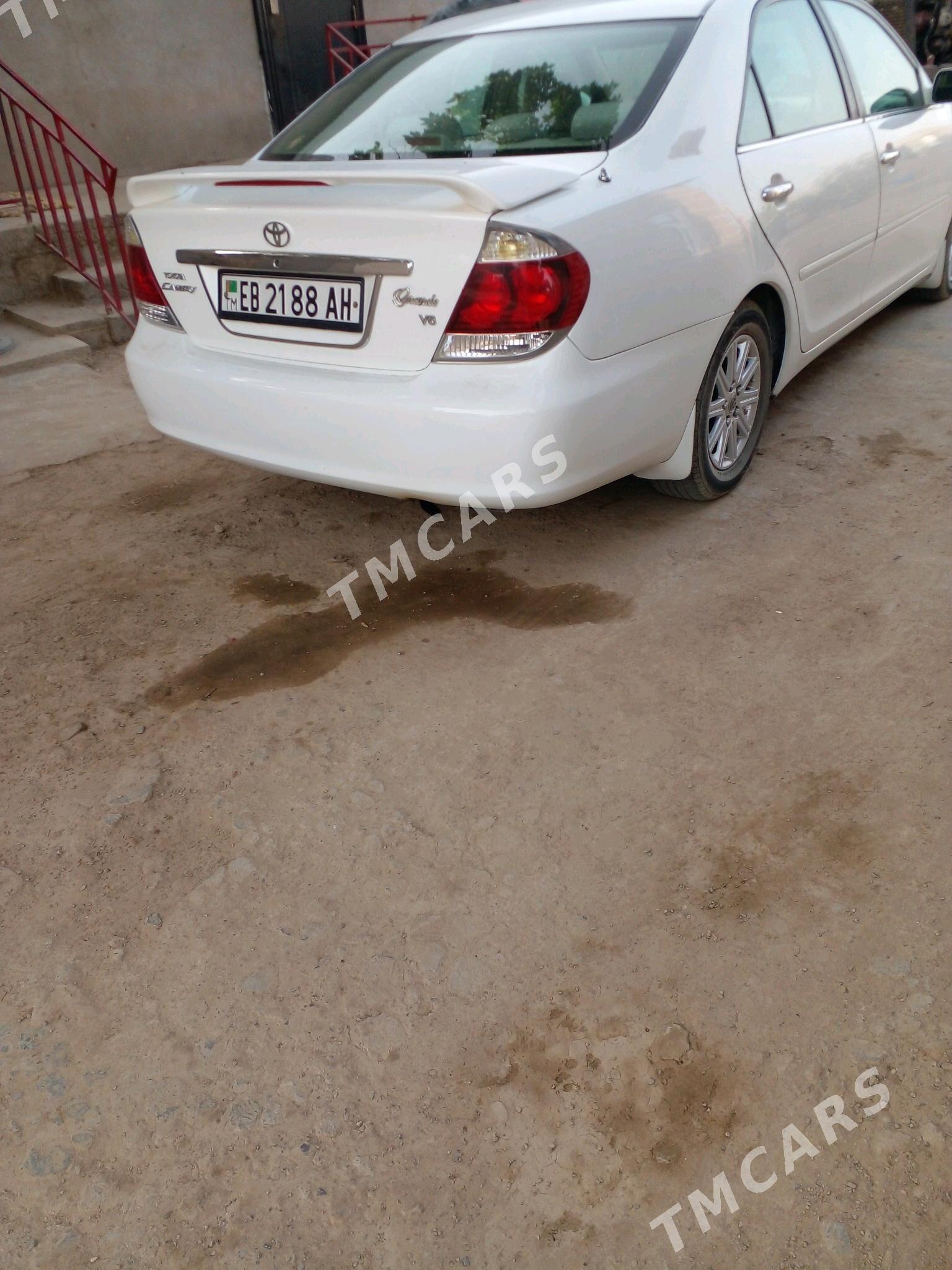 Toyota Camry 2005 - 170 000 TMT - Babadaýhan - img 3