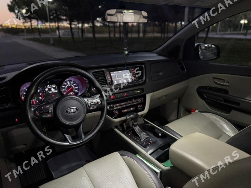 Kia Sedona 2017 - 280 000 TMT - Ашхабад - img 10