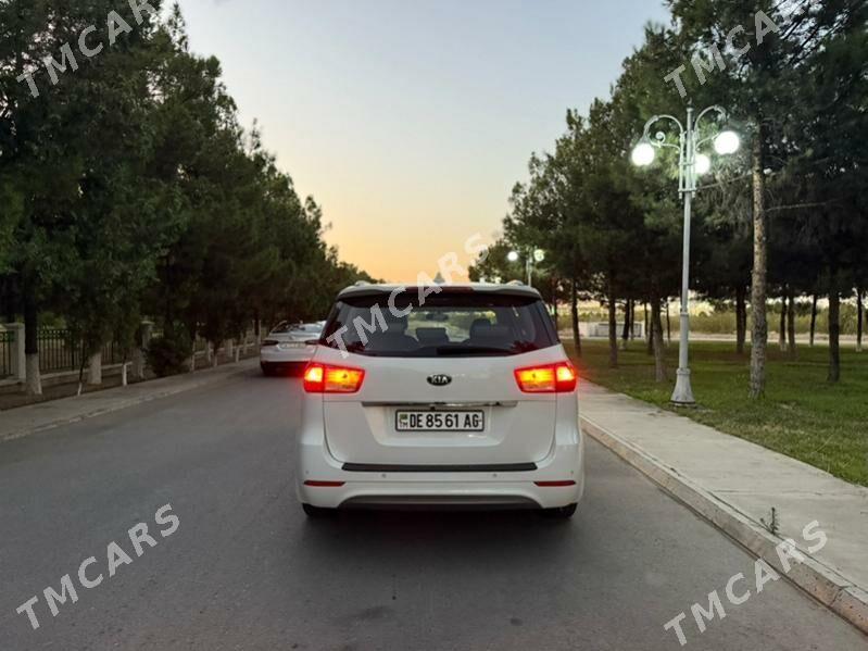 Kia Sedona 2017 - 280 000 TMT - Ашхабад - img 5