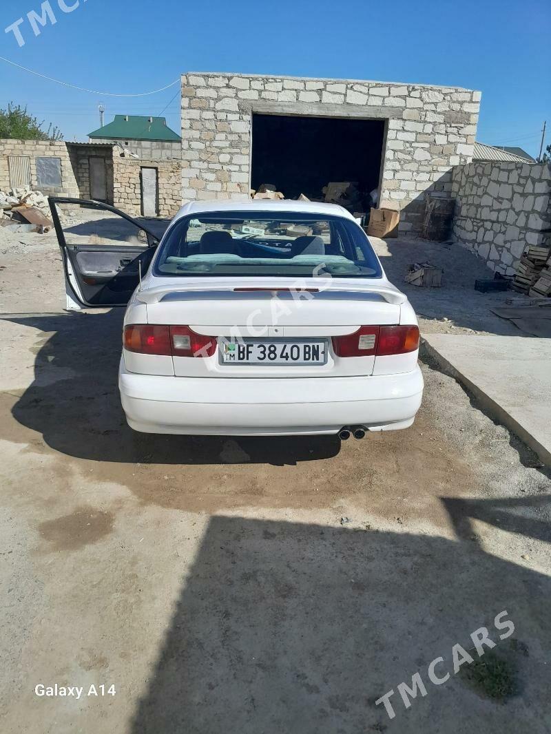 Hyundai Elantra Coupe 1995 - 40 000 TMT - Туркменбаши - img 4