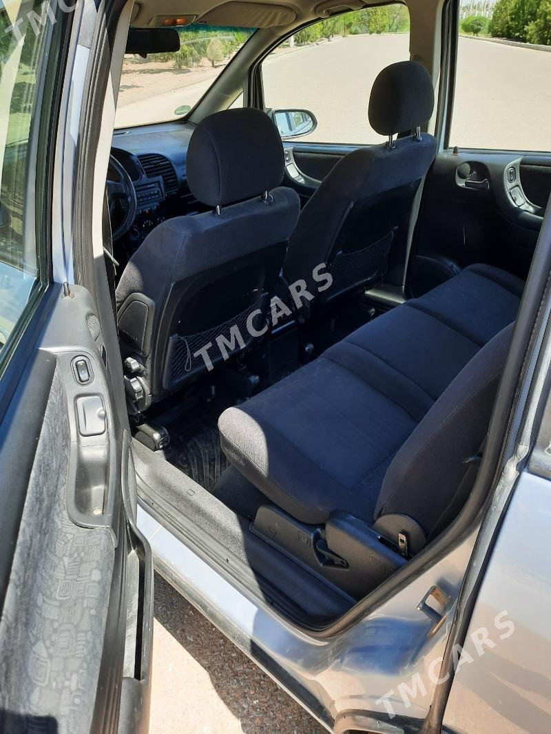 Opel Zafira 2001 - 98 000 TMT - Дашогуз - img 2