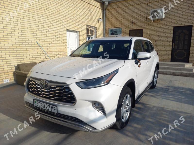 Toyota Highlander 2021 - 480 000 TMT - Мары - img 3
