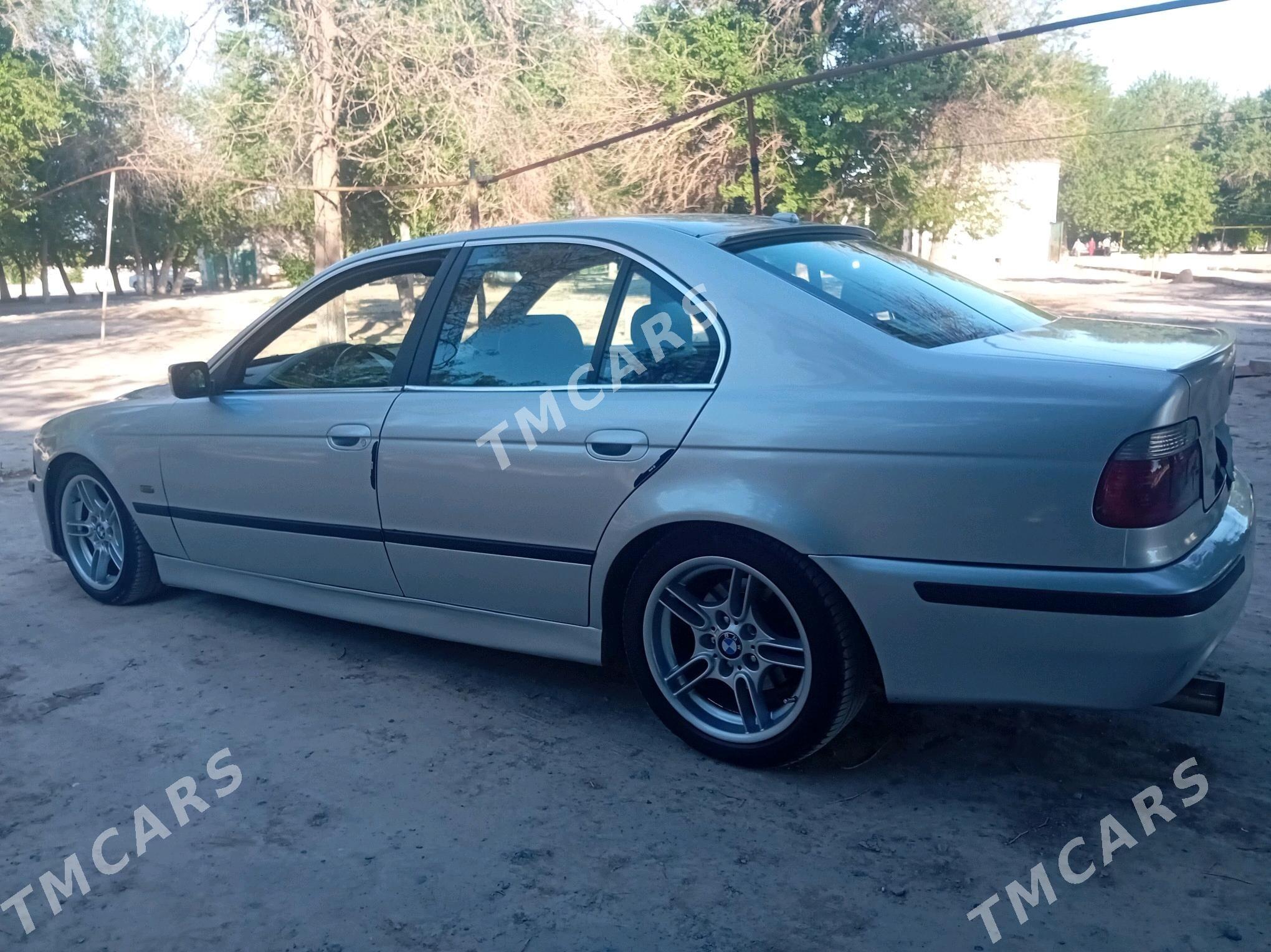 BMW 528 1998 - 97 000 TMT - Kaka - img 5