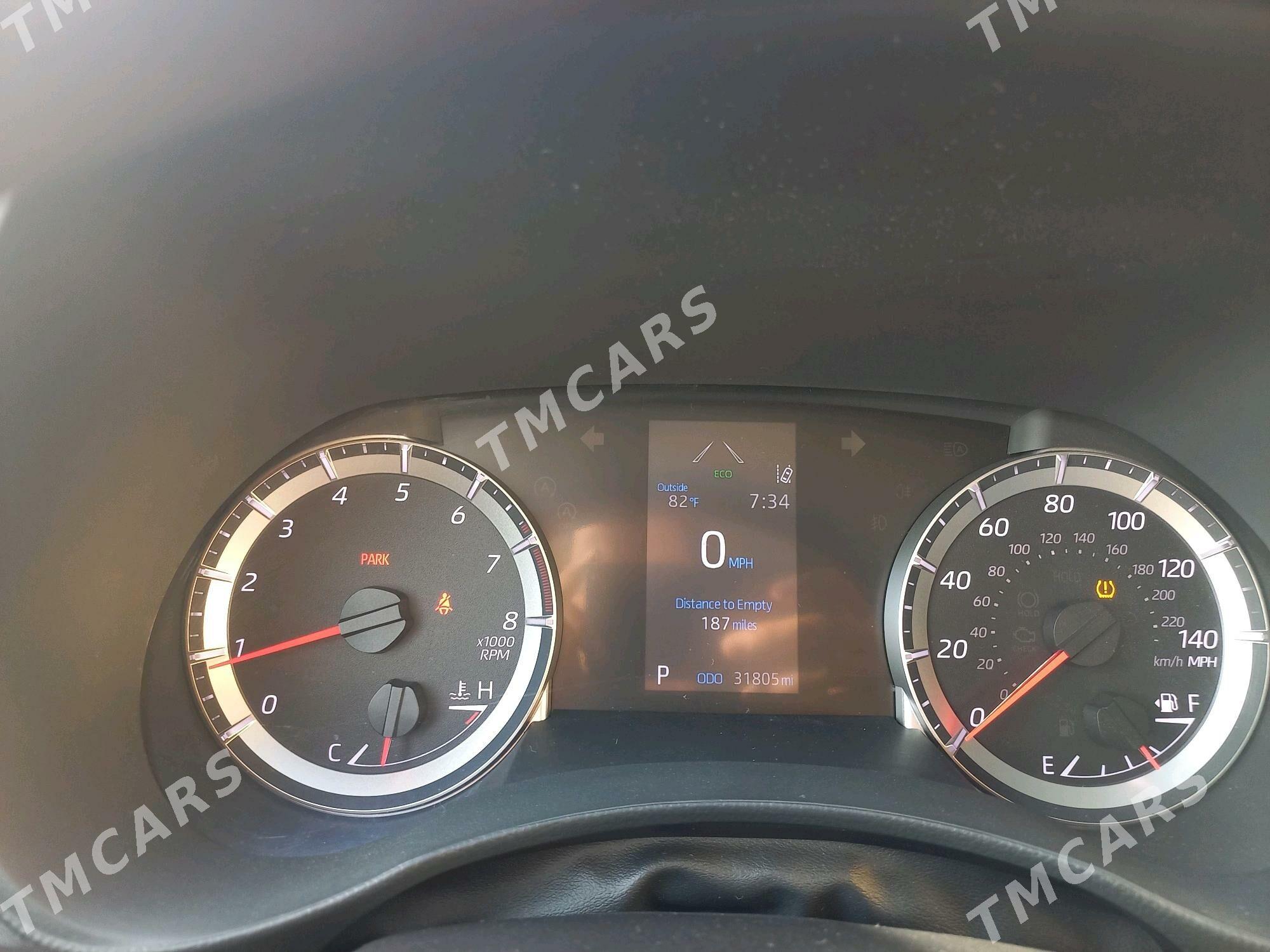 Toyota Highlander 2021 - 480 000 TMT - Мары - img 4