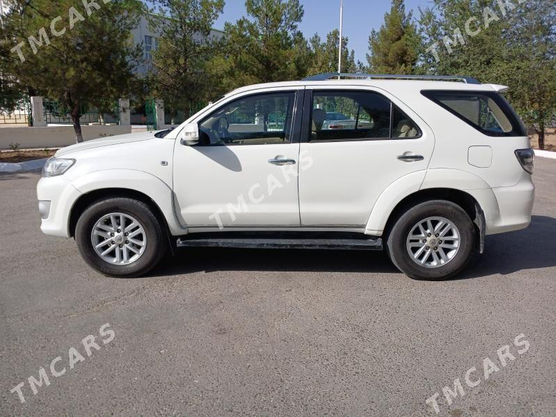 Toyota Fortuner 2014 - 320 000 TMT - Ашхабад - img 3