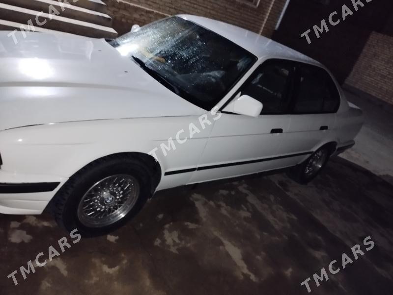 BMW 525 1990 - 55 000 TMT - Байрамали - img 3