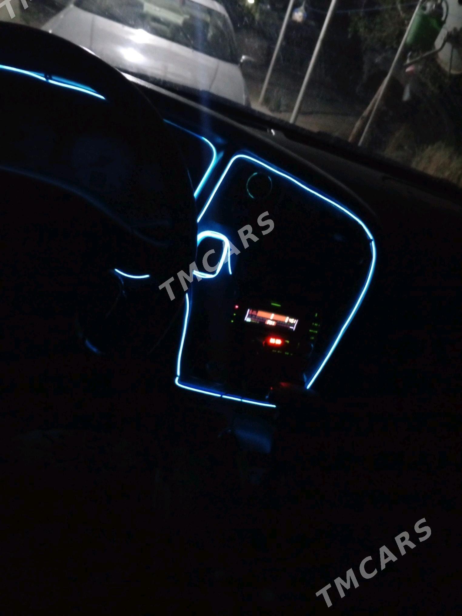 Nissan Pathfinder 2002 - 55 000 TMT - Дашогуз - img 2