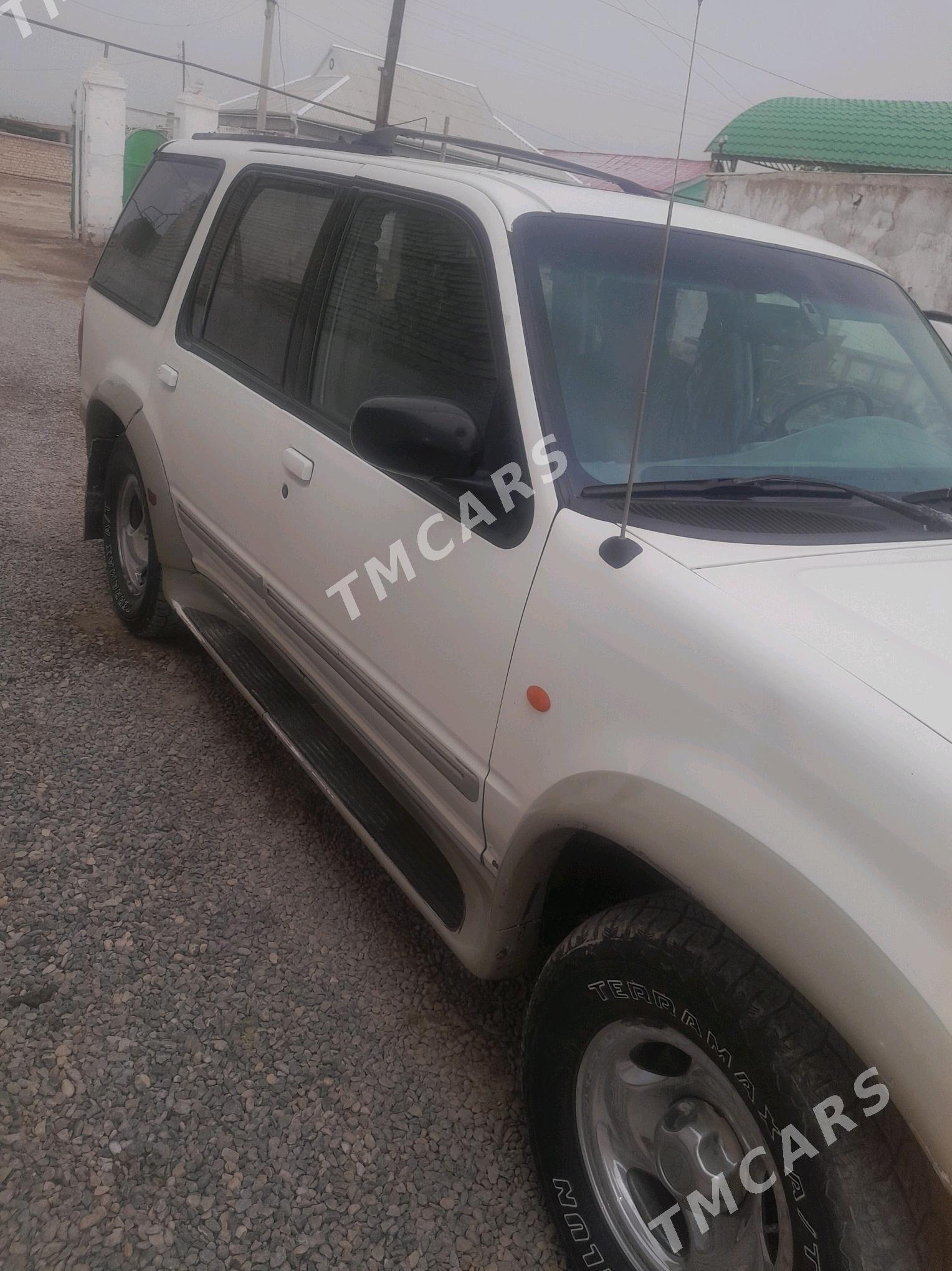 Ford Explorer 1996 - 32 000 TMT - Кака - img 4