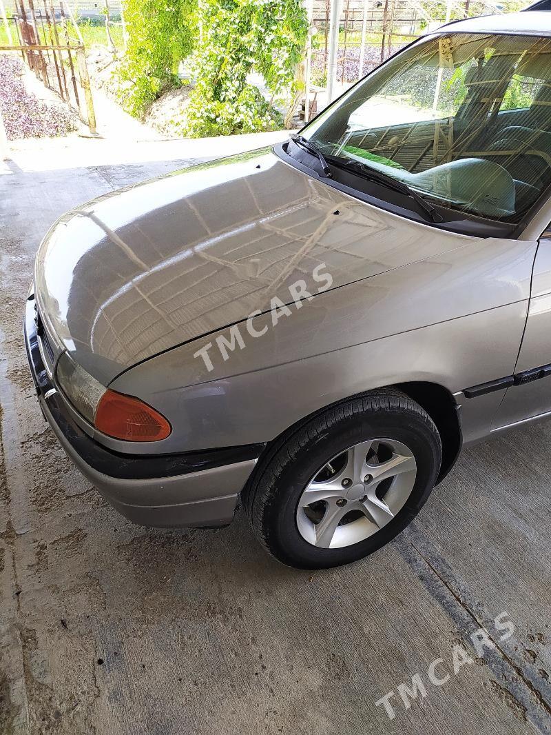 Opel Astra 1994 - 45 000 TMT - Mary - img 3