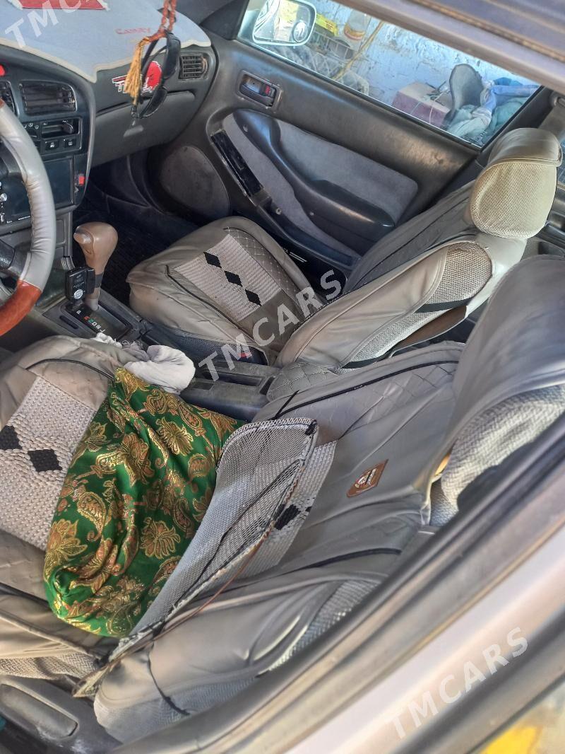 Toyota Camry 1994 - 55 000 TMT - Darganata - img 5