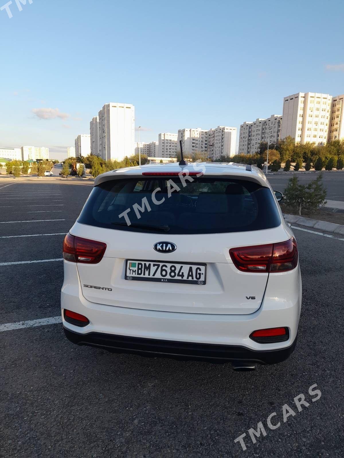 Kia Sorento 2019 - 276 000 TMT - Aşgabat - img 3