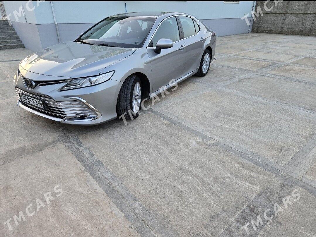 Toyota Camry 2020 - 305 000 TMT - Балканабат - img 2