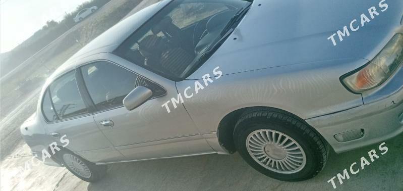 Nissan Maxima 1997 - 50 000 TMT - Sakarçäge - img 6