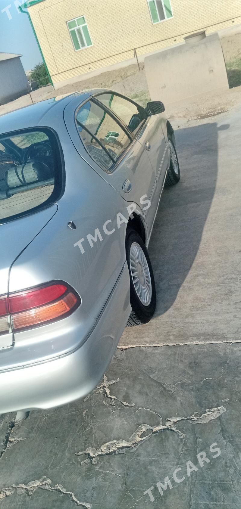 Nissan Maxima 1997 - 50 000 TMT - Sakarçäge - img 3