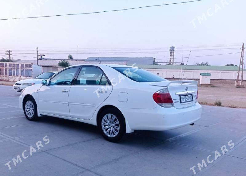 Toyota Camry 2004 - 154 000 TMT - Ýolöten - img 2