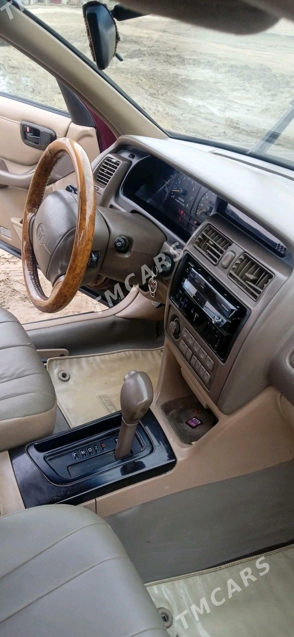 Toyota Avalon 1997 - 110 000 TMT - Серхетабат (Кушка) - img 1