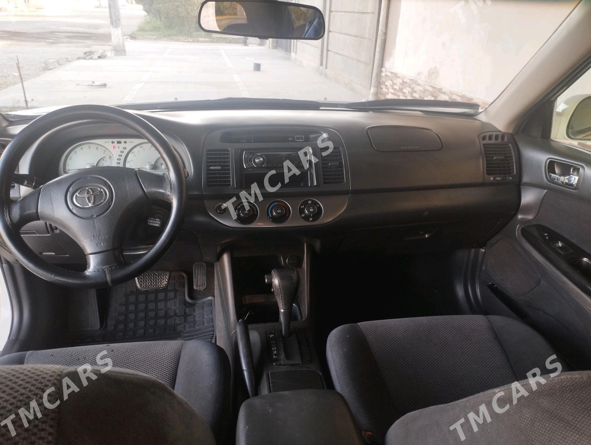 Toyota Camry 2004 - 142 000 TMT - Мары - img 1
