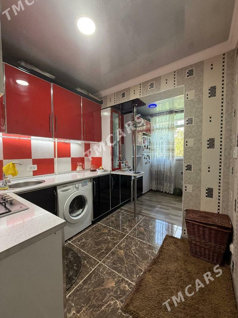 Продажа 1 комн 2 этаж 1 komnat - Kim raýon - img 4