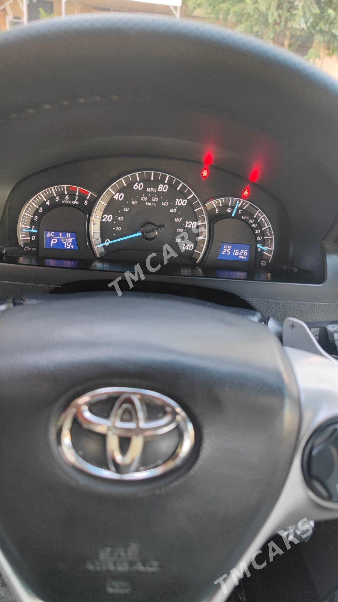 Toyota Camry 2012 - 240 000 TMT - Анев - img 6