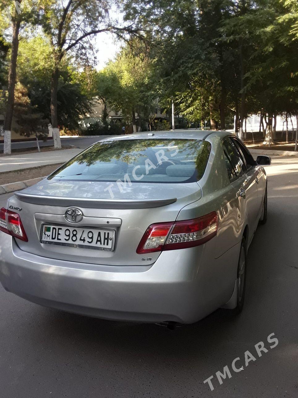 Toyota Camry 2010 - 175 000 TMT - Гёкдепе - img 4