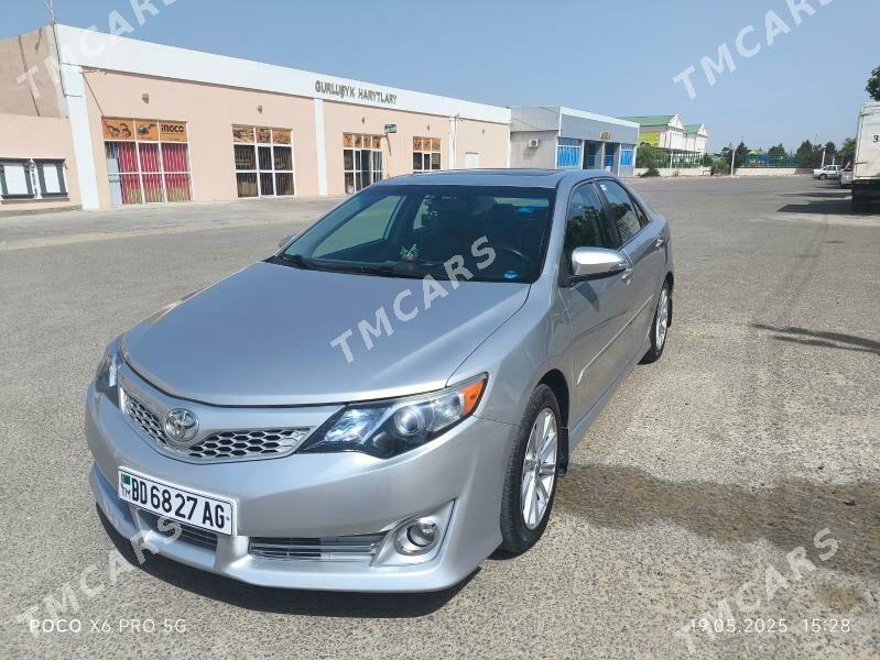 Toyota Camry 2012 - 240 000 TMT - Büzmeýin - img 4