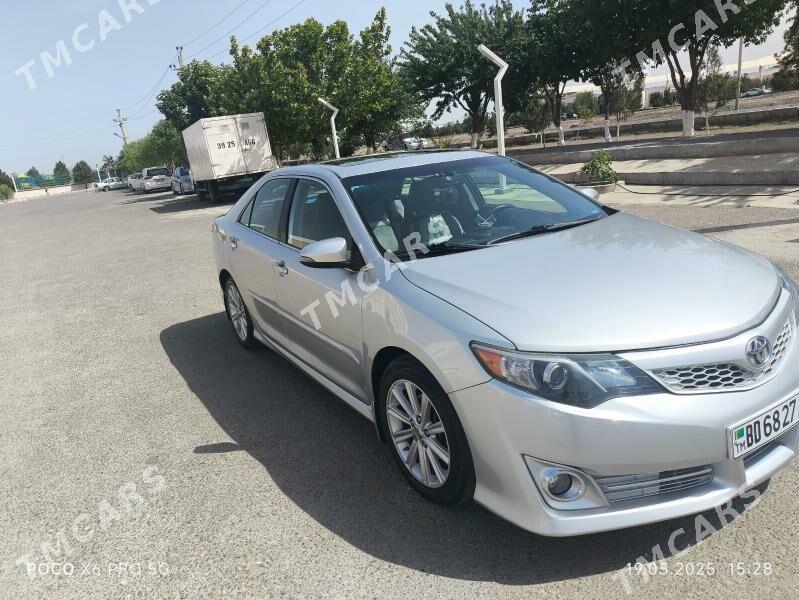 Toyota Camry 2012 - 240 000 TMT - Büzmeýin - img 3