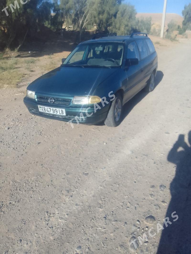 Opel Astra 1992 - 30 000 TMT - Farap - img 3
