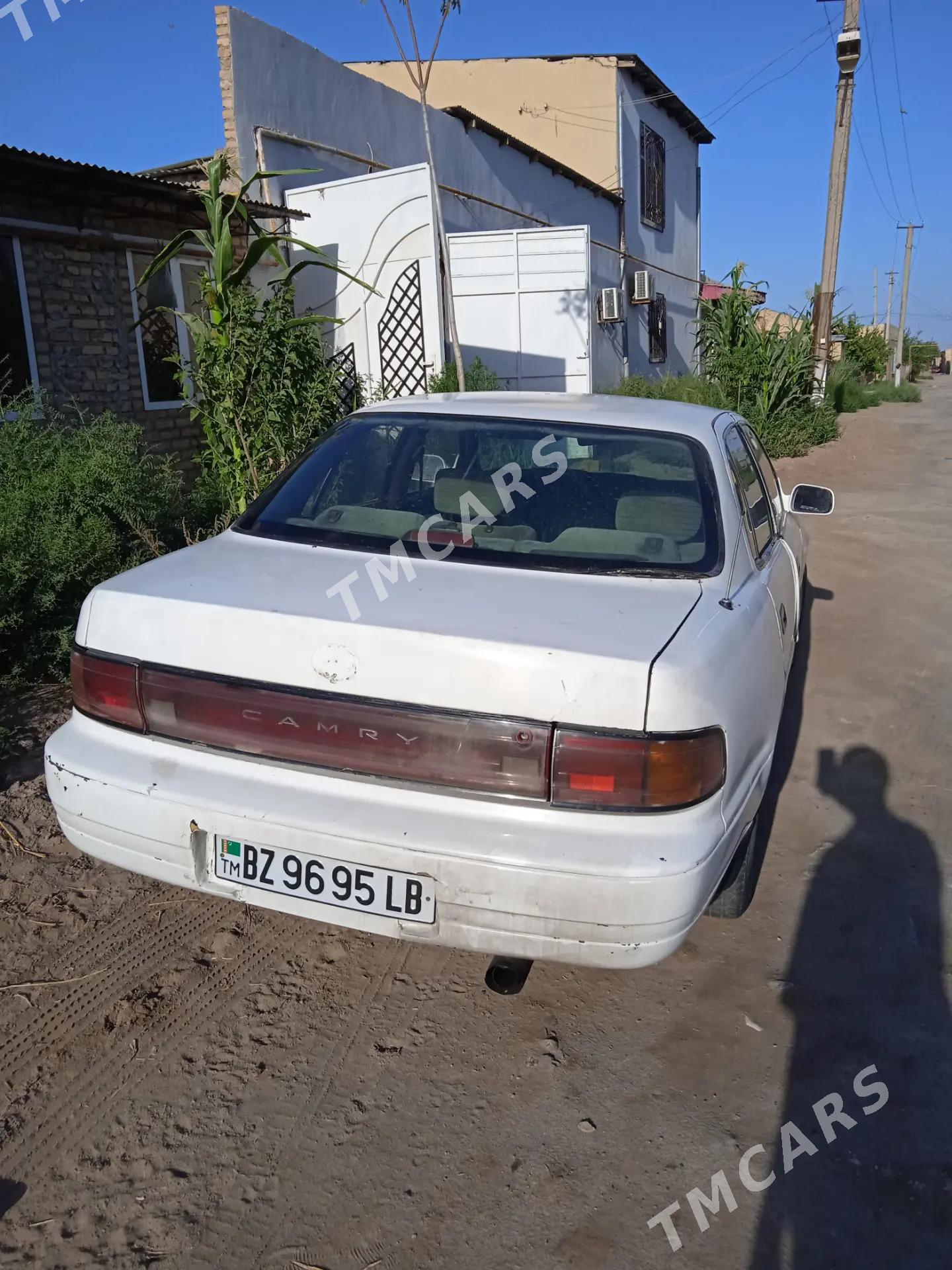 Toyota Camry 1994 - 60 000 TMT - Туркменабат - img 2