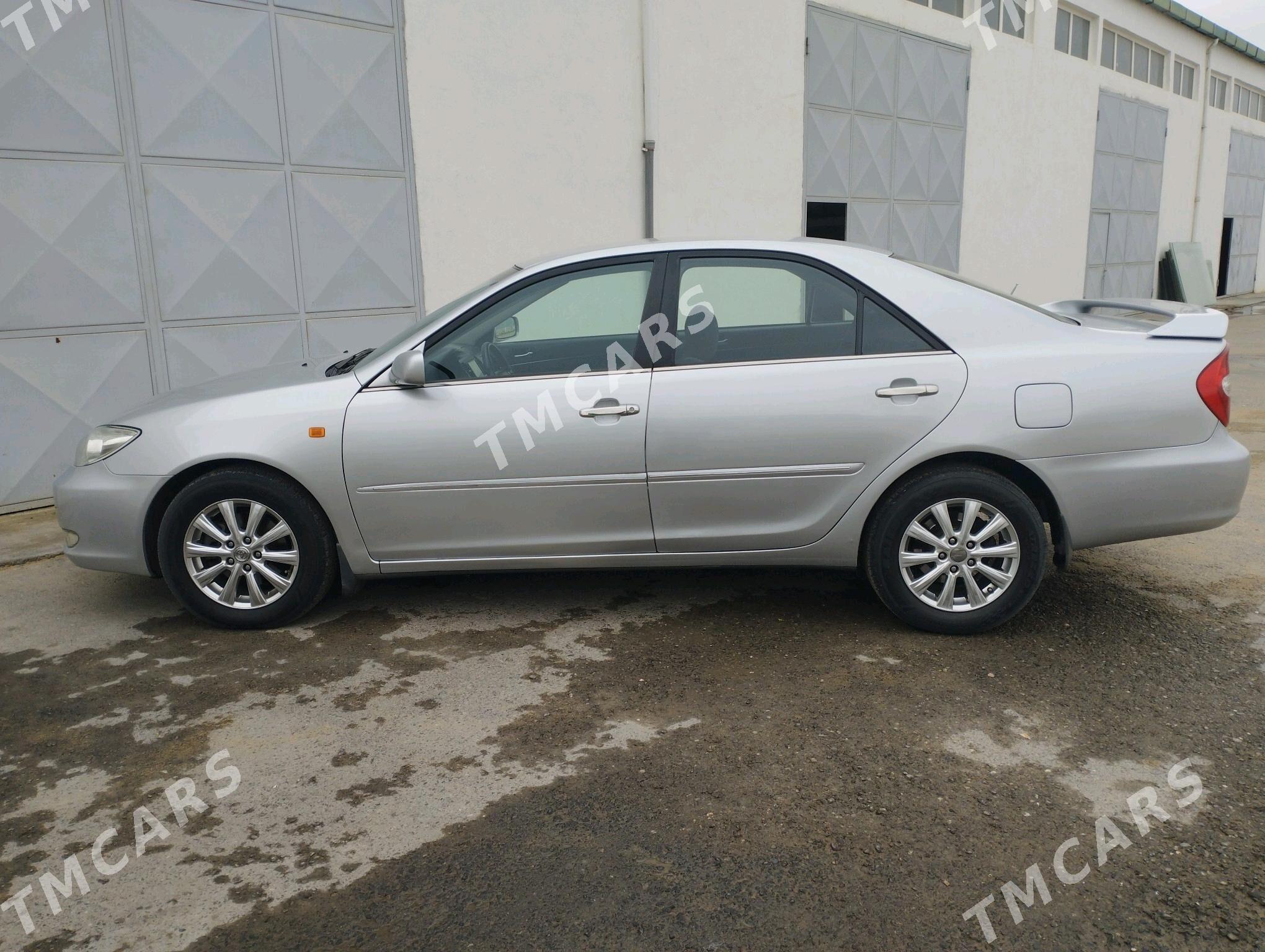 Toyota Camry 2002 - 250 000 TMT - Анев - img 2