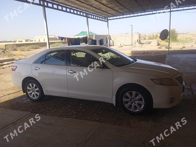 Toyota Camry 2009 - 145 000 TMT - Sarahs - img 3