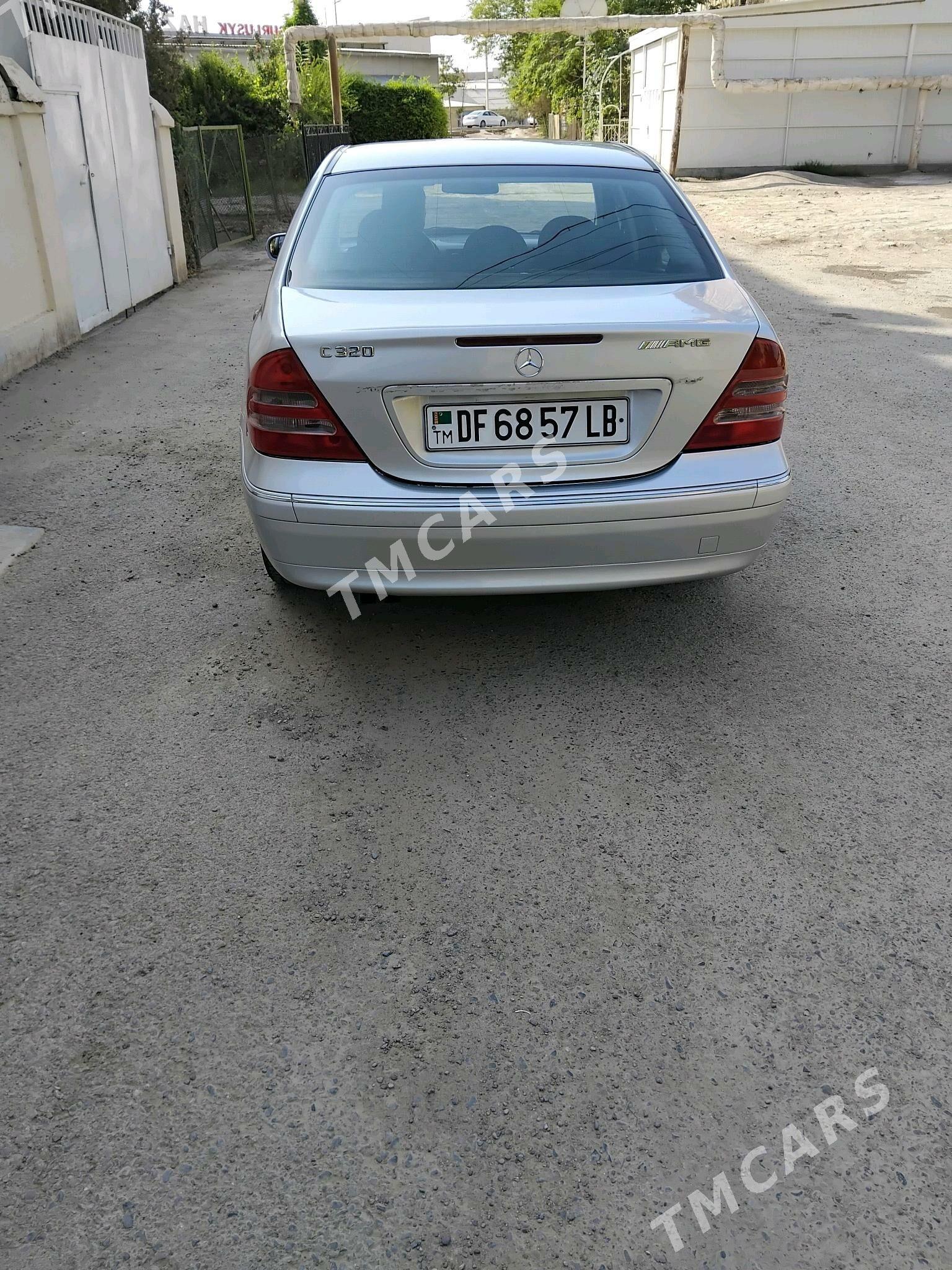 Mercedes-Benz C-Class 2001 - 105 000 TMT - Türkmenabat - img 5