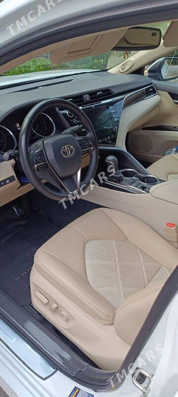 Toyota Camry 2018 - 477 000 TMT - Ашхабад - img 2