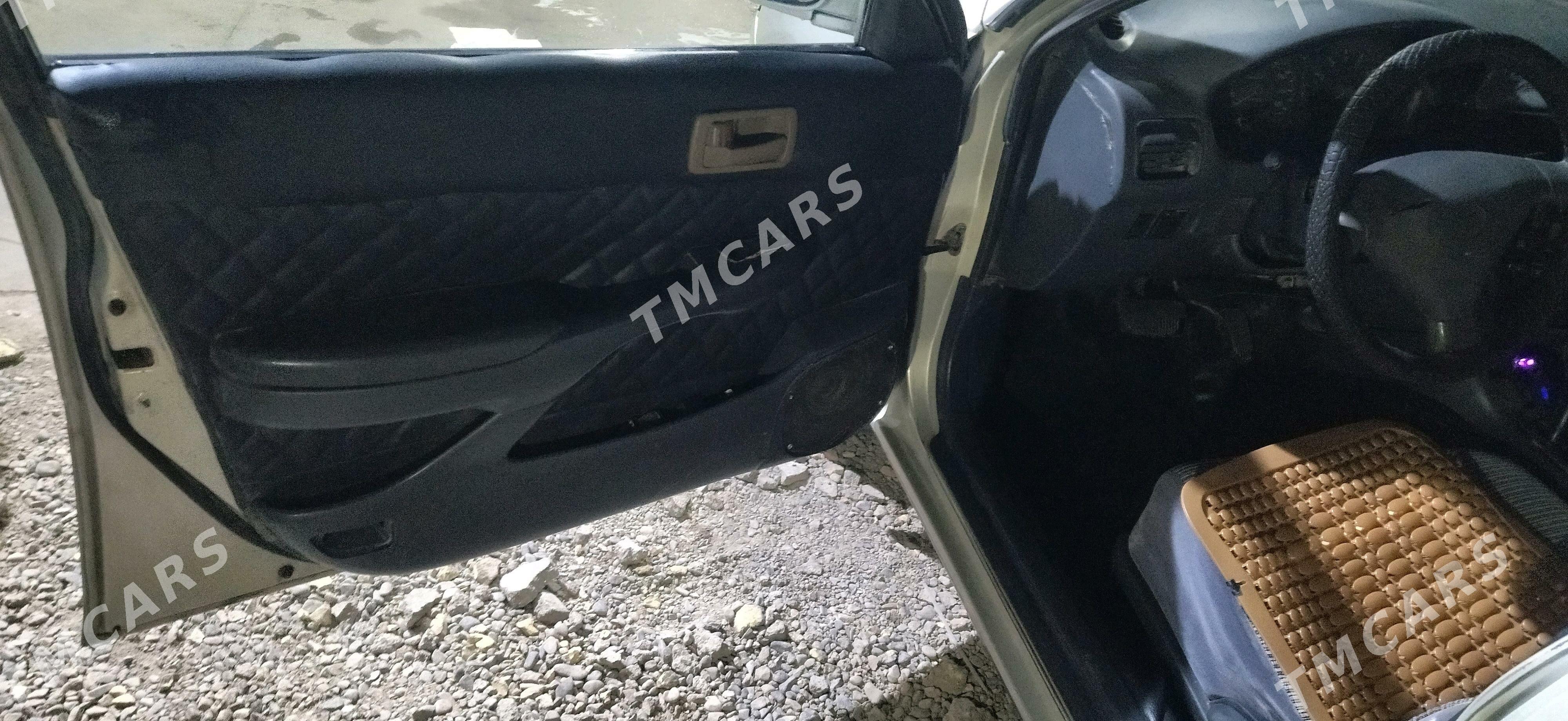 Toyota Carina 1993 - 52 000 TMT - Мургап - img 2