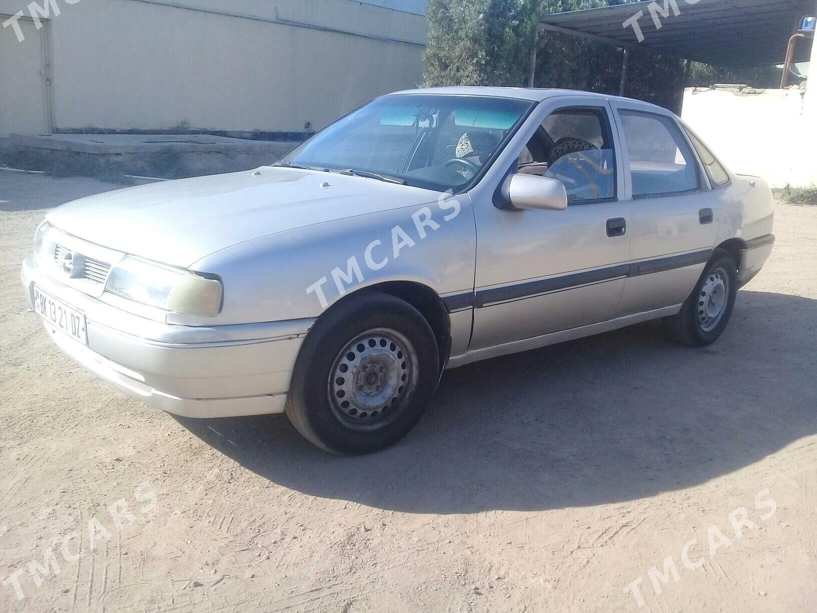Opel Vectra 1990 - 26 000 TMT - Губадаг - img 2