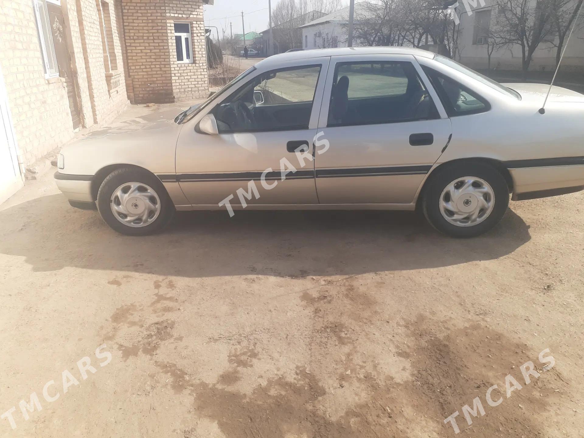 Opel Vectra 1990 - 40 000 TMT - Şabat etr. - img 4
