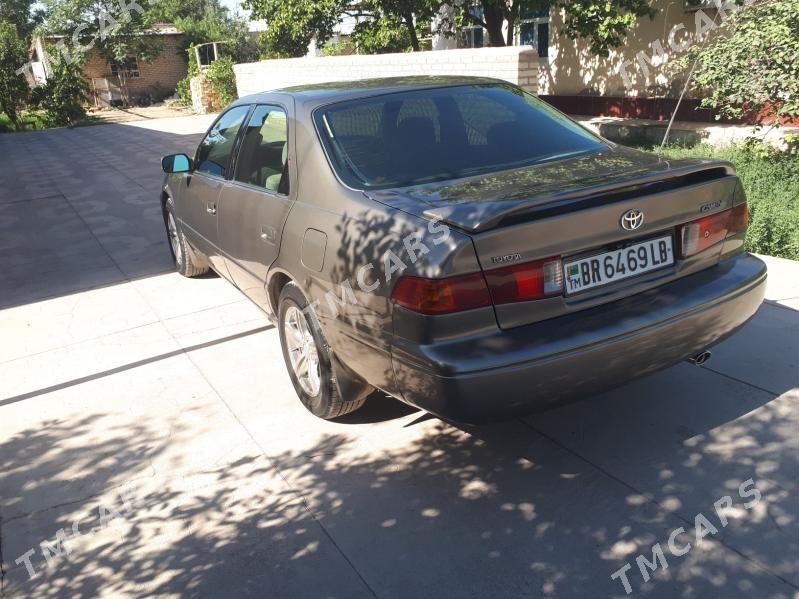 Toyota Camry 2000 - 130 000 TMT - Garabekewül - img 8