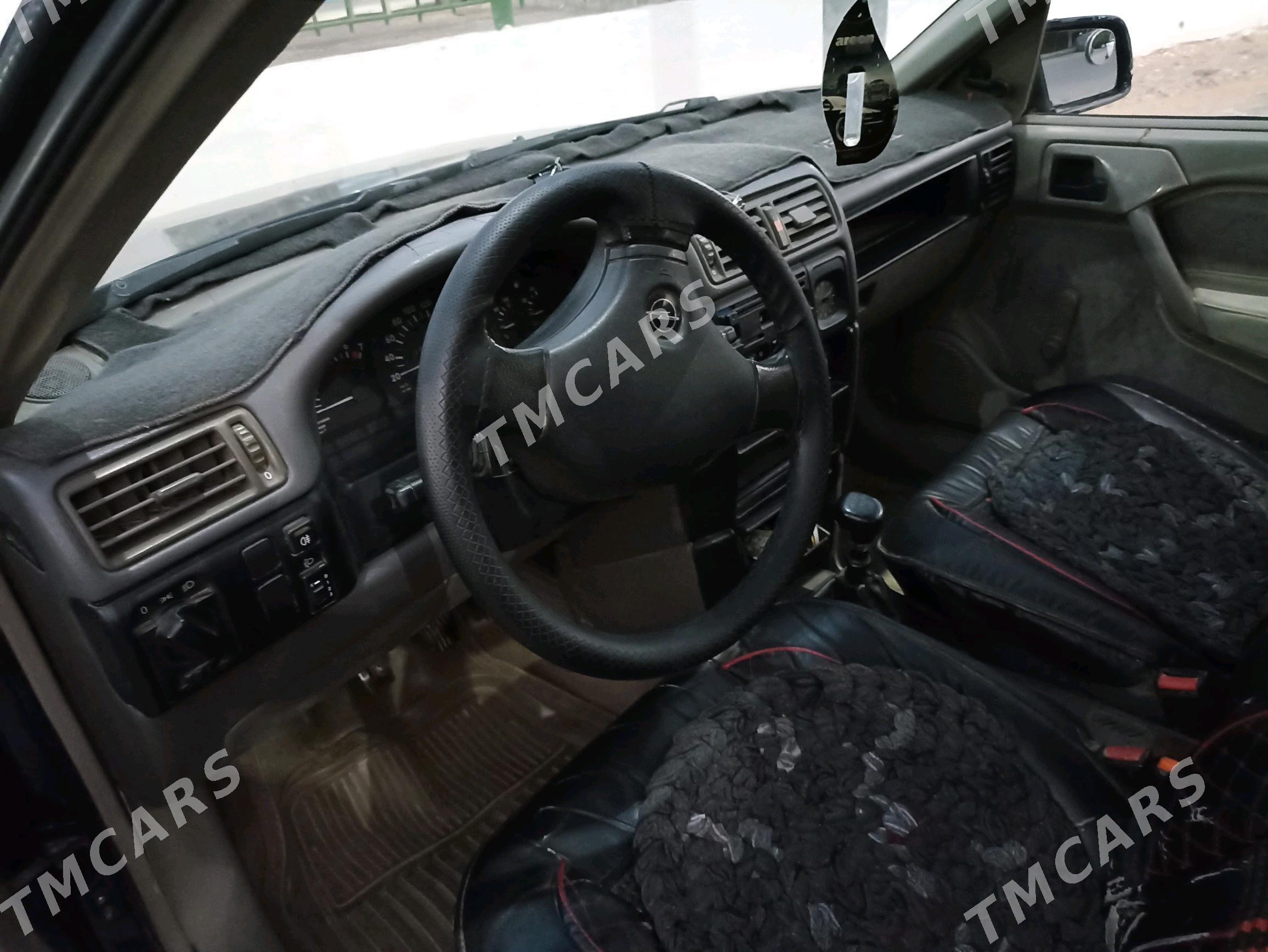 Opel Vectra 1992 - 40 000 TMT - Мургап - img 3