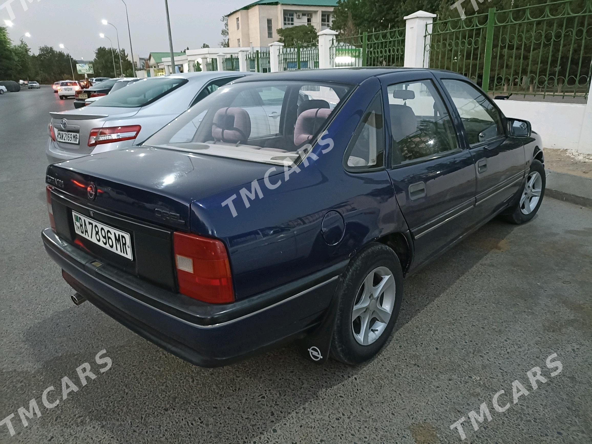 Opel Vectra 1992 - 40 000 TMT - Мургап - img 5
