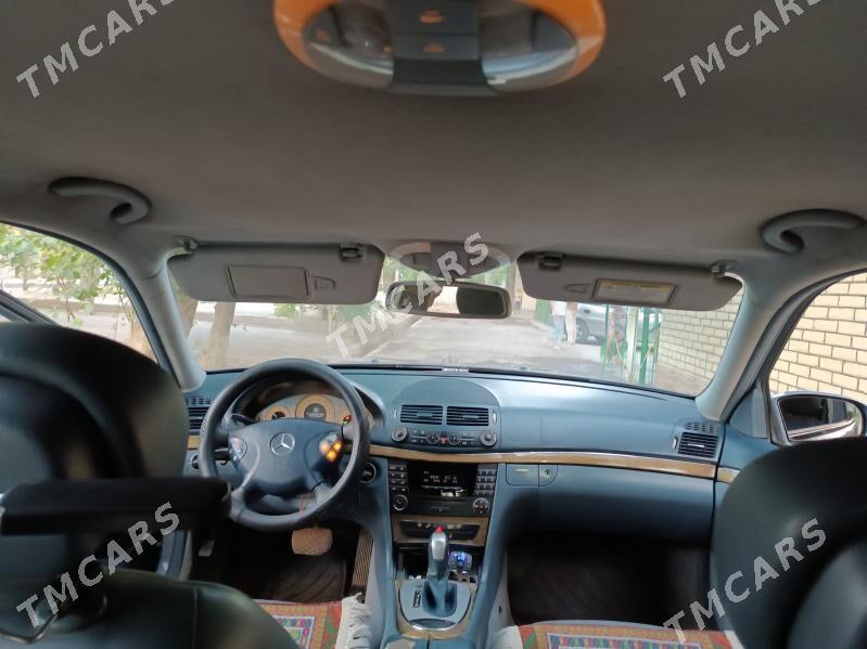 Mercedes-Benz E350 2007 - 150 000 TMT - Мары - img 7