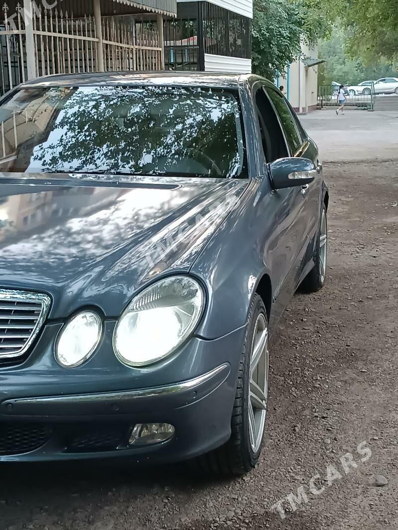 Mercedes-Benz E350 2007 - 150 000 TMT - Мары - img 9