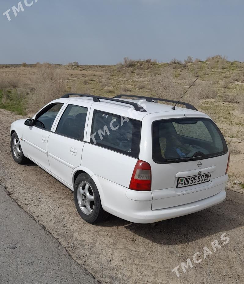 Opel Vectra 1997 - 40 000 TMT - Этрек - img 3