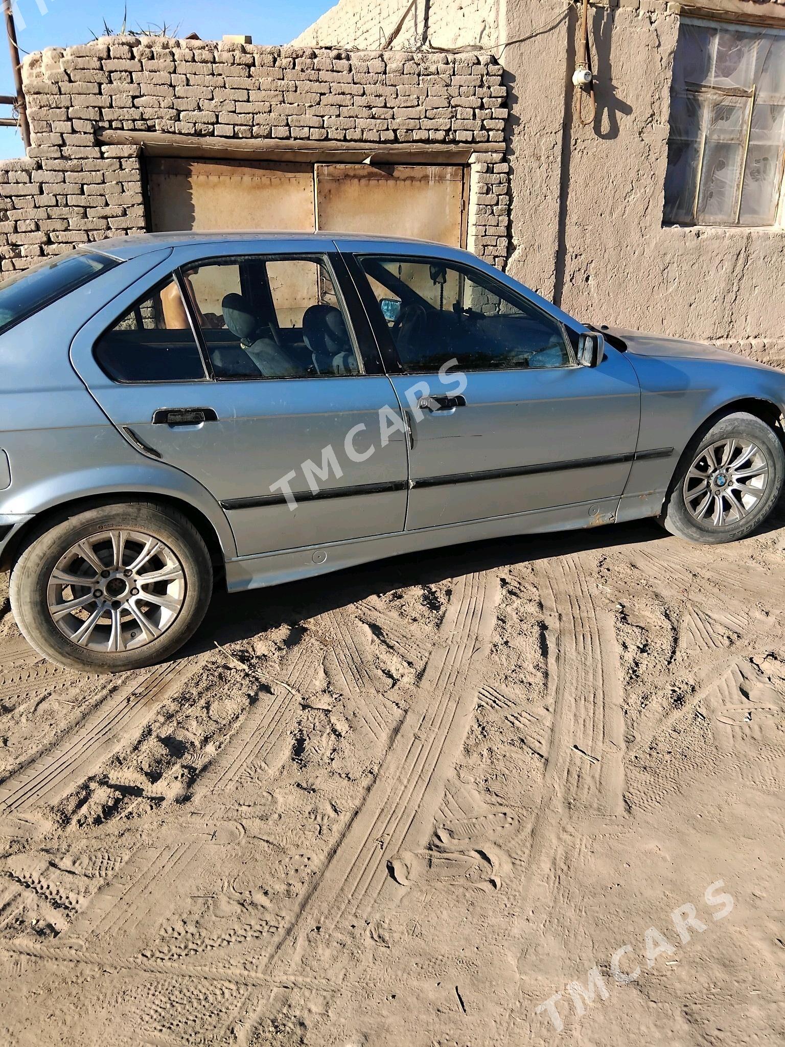 BMW 320 1992 - 25 000 TMT - Şabat etr. - img 5