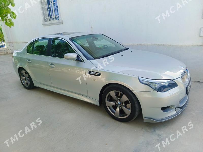 BMW E60 2009 - 250 000 TMT - Тязе заман - img 3