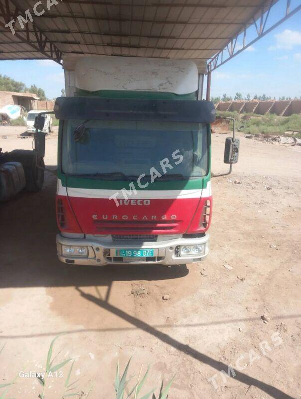 Iveco EuroCargo 2004 - 200 000 TMT - Губадаг - img 2