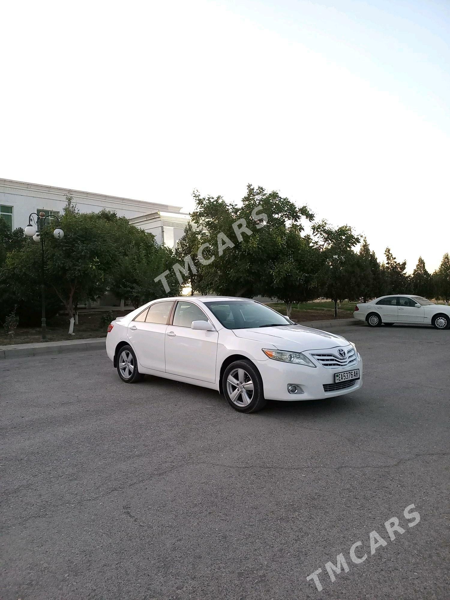 Toyota Camry 2010 - 166 000 TMT - Bäherden - img 2