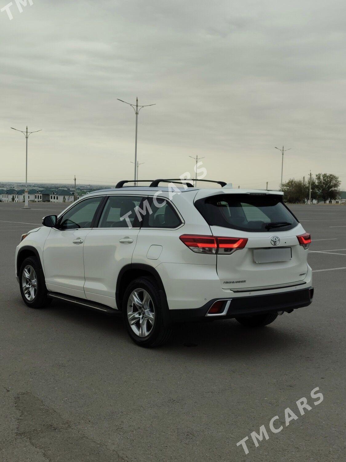 Toyota Highlander 2018 - 479 000 TMT - Анев - img 5