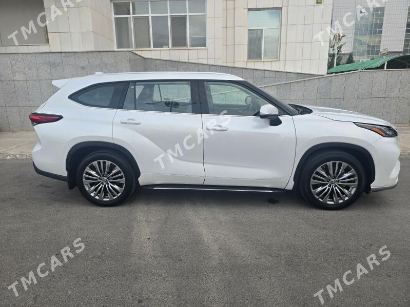 Toyota Highlander 2022 - 850 000 TMT - Aşgabat - img 5