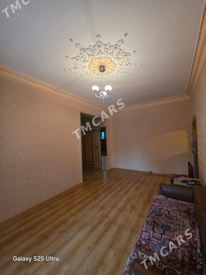 Гауданка 1в2 комн 1 эт  - Aşgabat - img 2