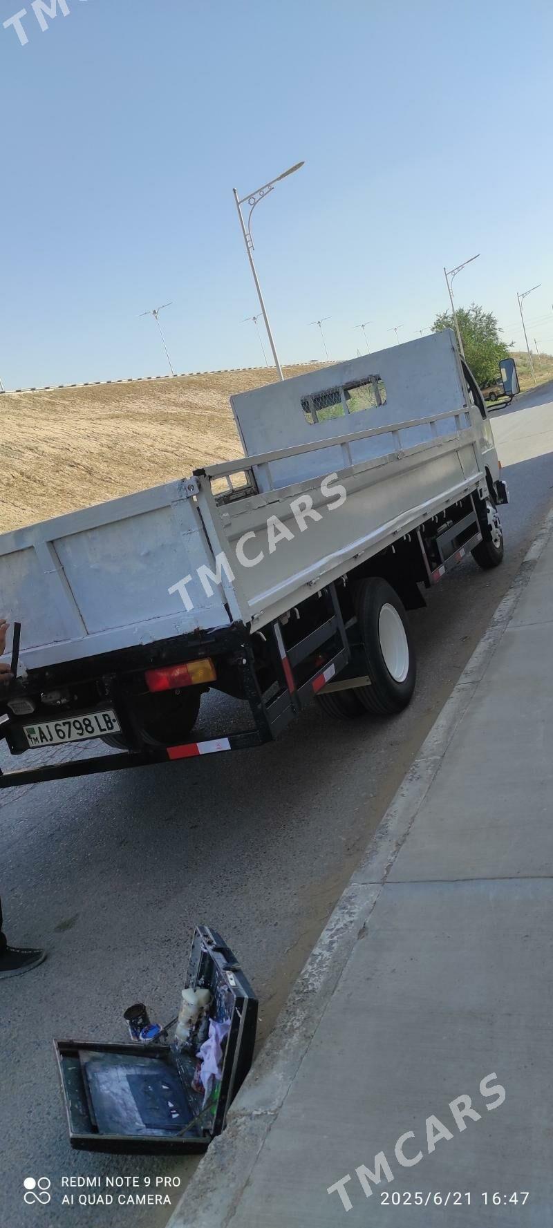 Mitsubishi Canter 2004 - 200 000 TMT - Türkmenabat - img 4